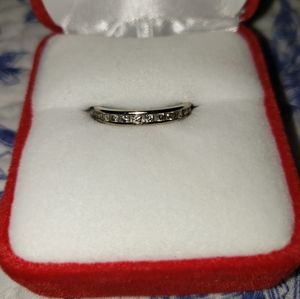 10k white gold 1/4 carat wedding band size 6